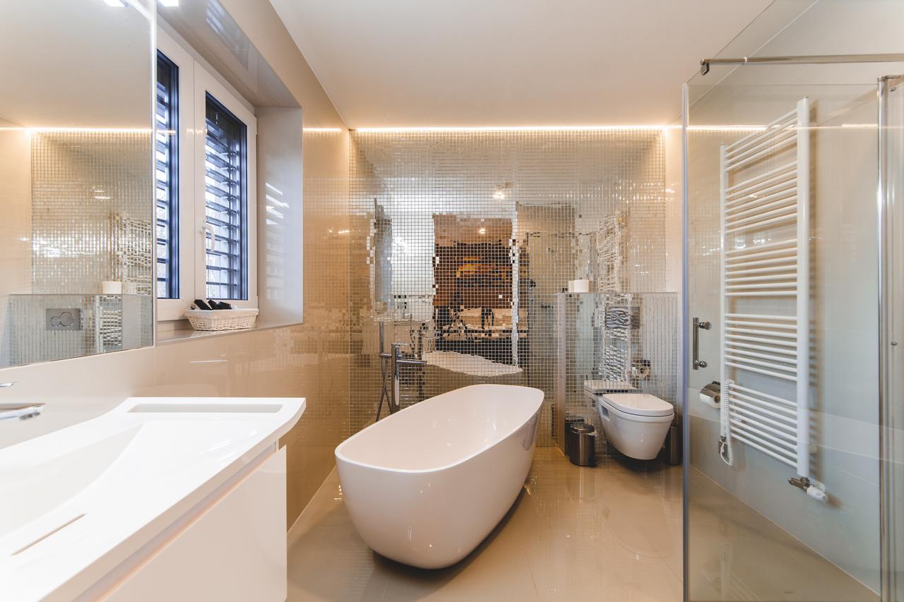 Silesia Residence ออสตราวา ภายนอก รูปภาพ Bathroom